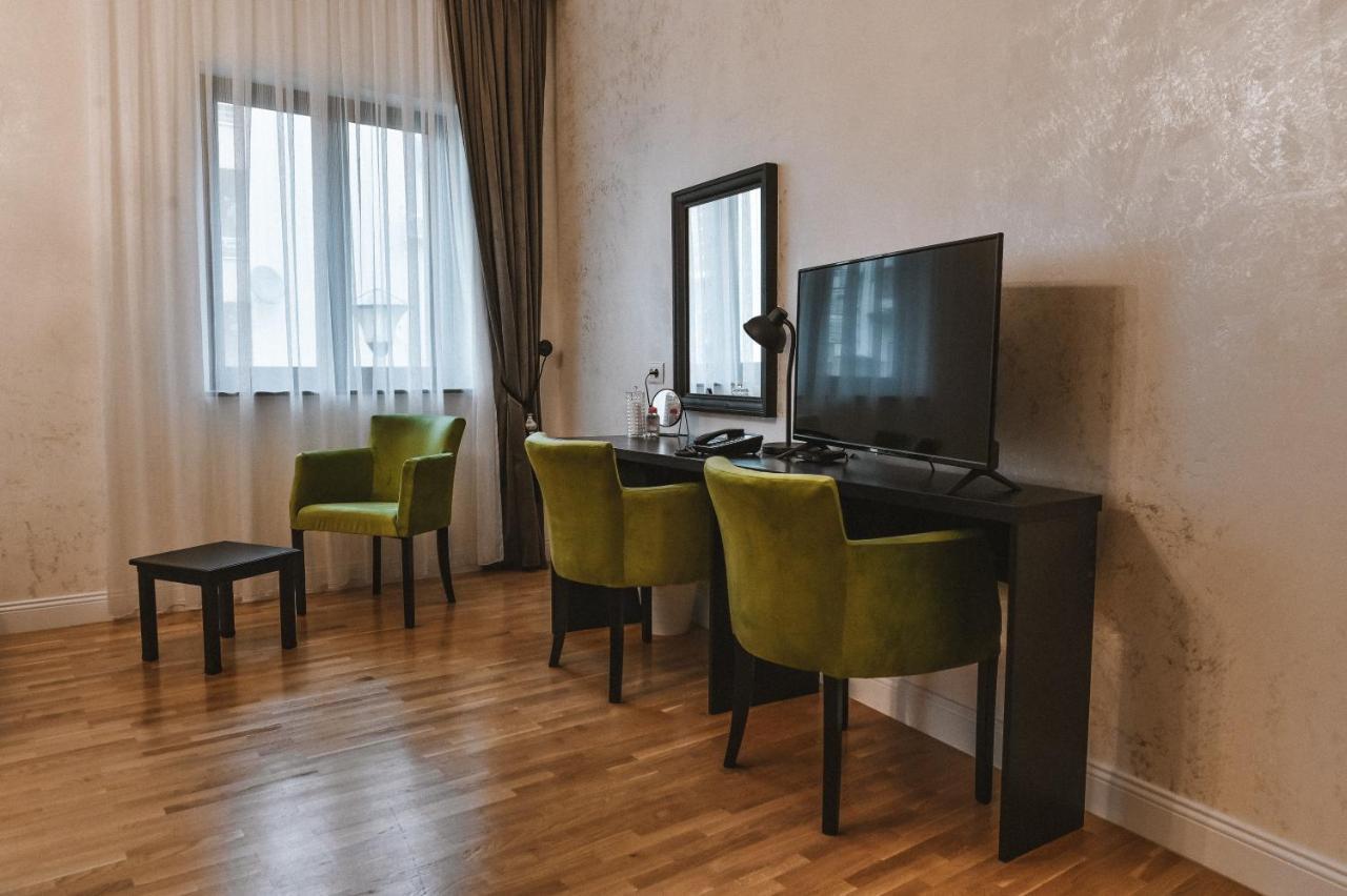 Garni Hotel Barut Šabac Exteriör bild